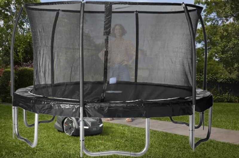 Robotklipper trampoline.jpg